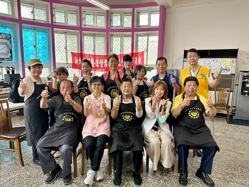 工會與院區護理長大合照_修_