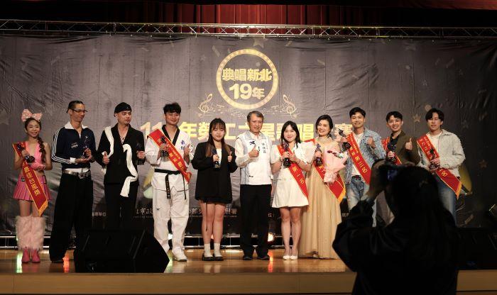 5活力之星組得獎者大合照。