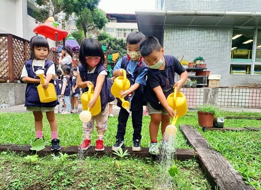 功學社教育用品股份有限公司附設新北市私立燕翔幼兒園