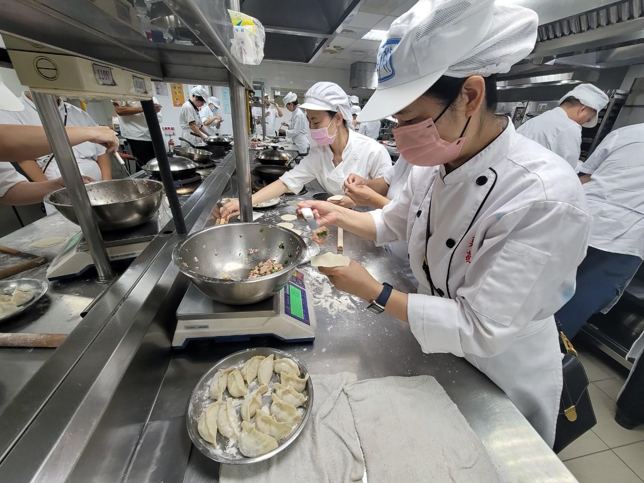 中式麵食水調(和)麵類丙級證照輔導班-新住民優先班